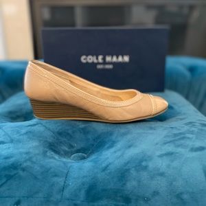 Cole Haan Elsie Cap toe wedge